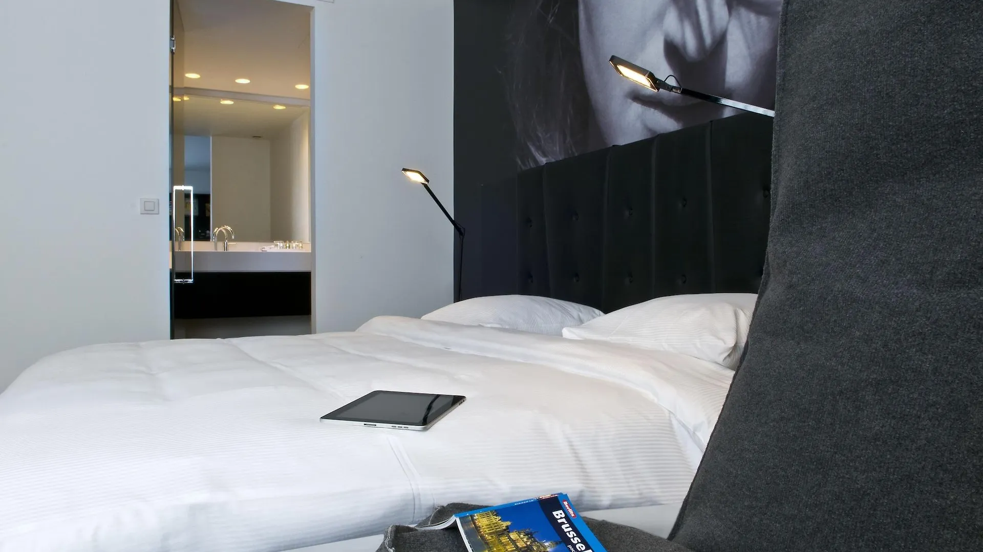 B-Aparthotel Regent Brussels Aparthotel